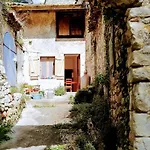 Des Gorges De L'ardeche Chame